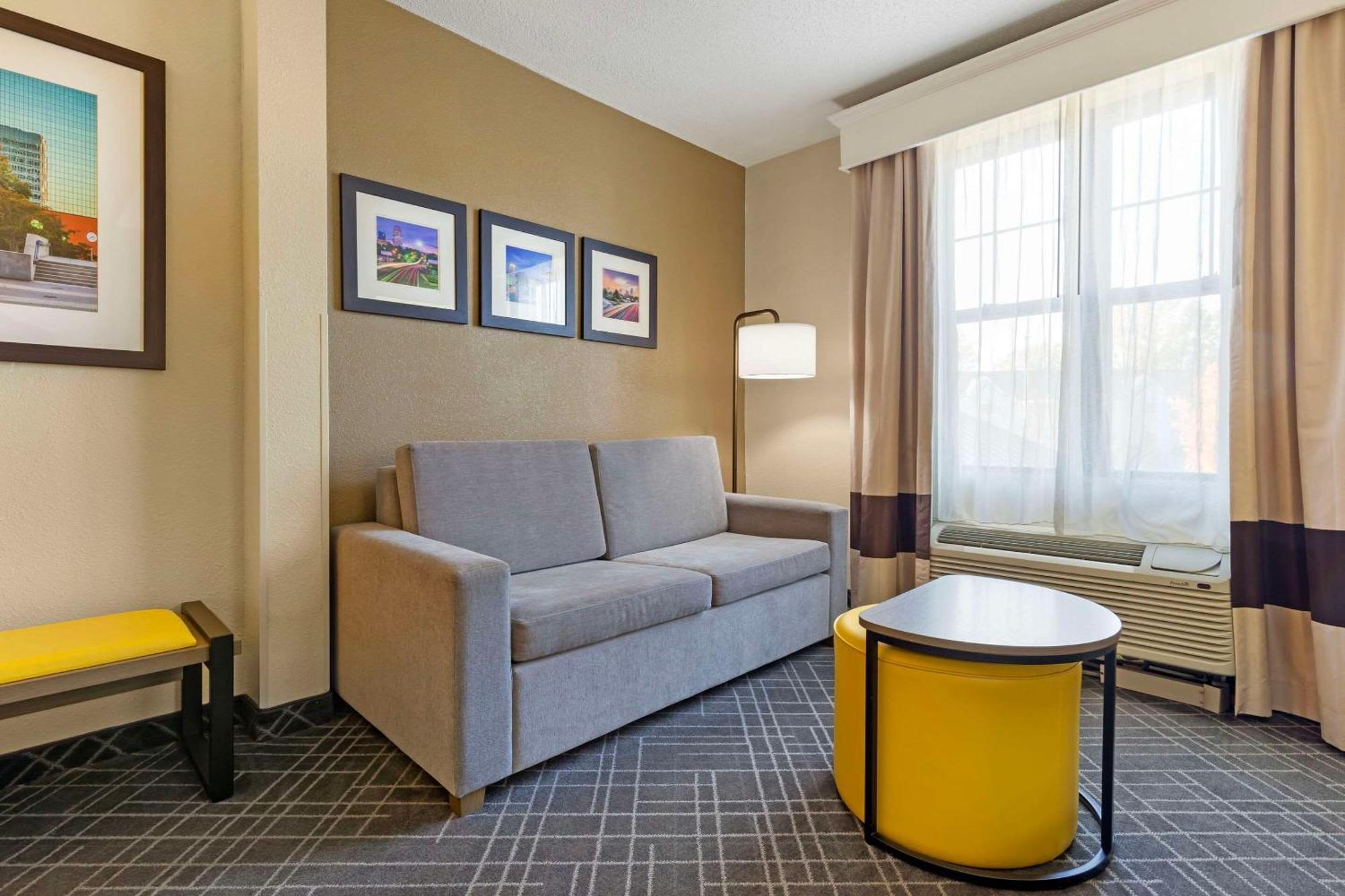 Comfort Suites Hanes Mall Winston-Salem Dış mekan fotoğraf