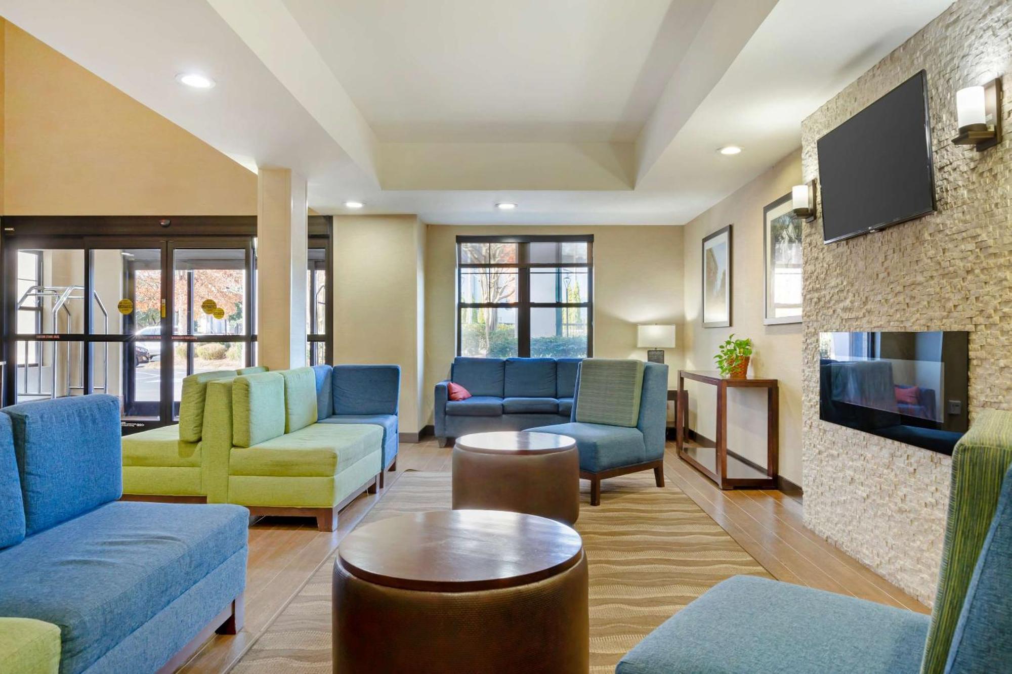 Comfort Suites Hanes Mall Winston-Salem Dış mekan fotoğraf